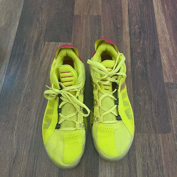 Dame 6 Yellow Hot Rods - Picture 1 of 4